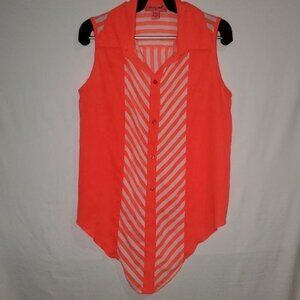 Pre-Loved Envy Me Sleeveless Button Down Blouse Size Medium